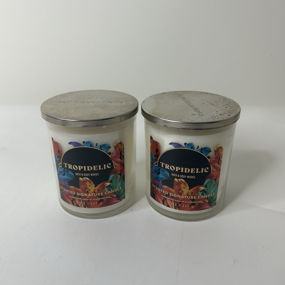 Bath & Body Works Candles Tropidelic Single Wick 8oz Tropical Floral